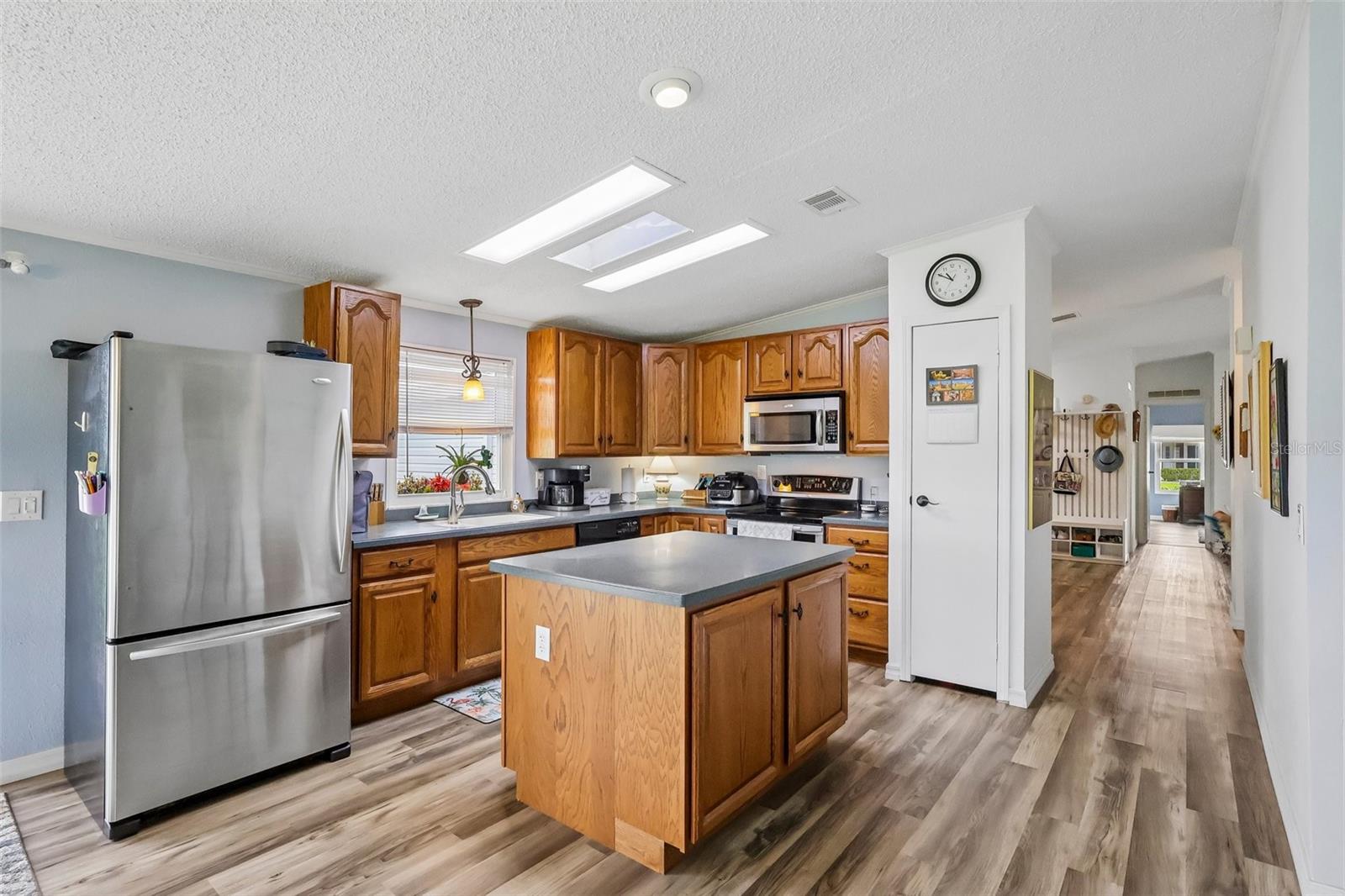 24941 Pine Hl Property Photo 6