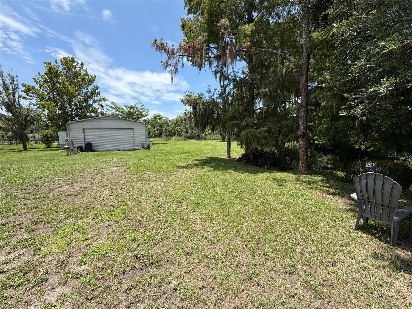 3707 36th St E Property Photo 3