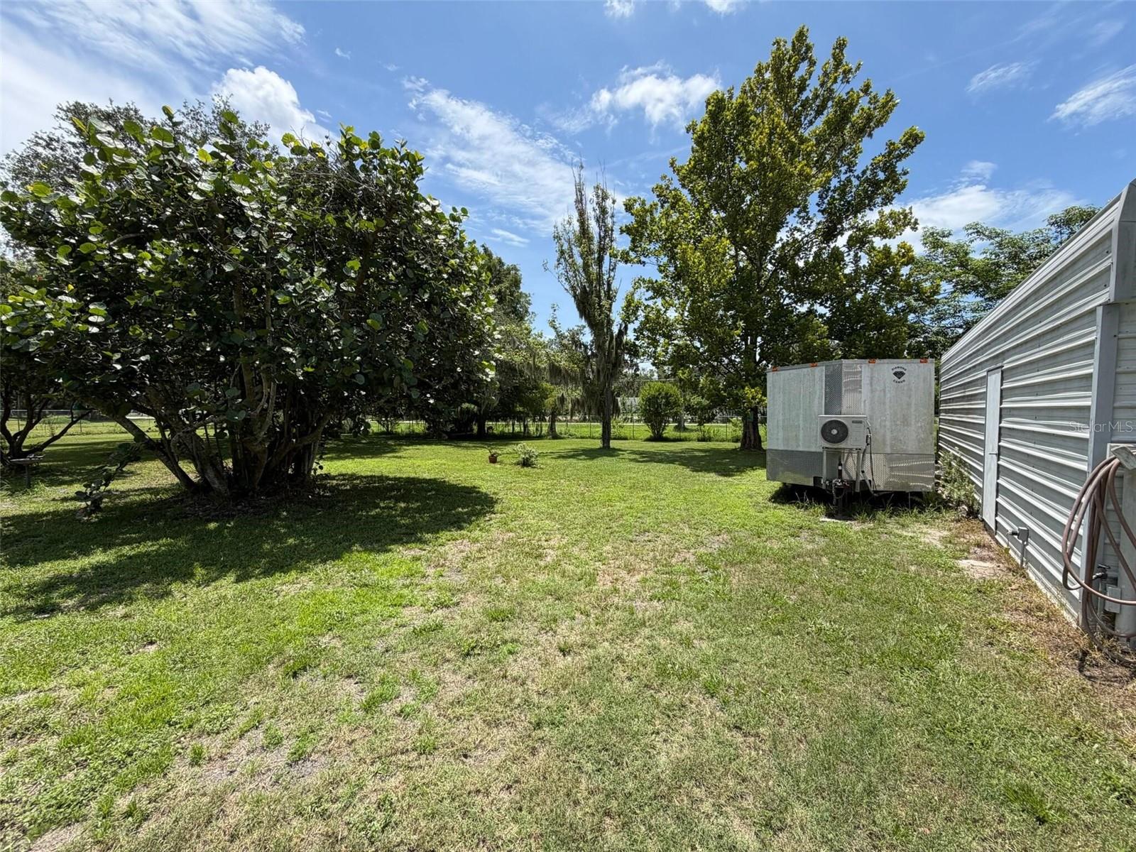 3707 36th St E Property Photo 6