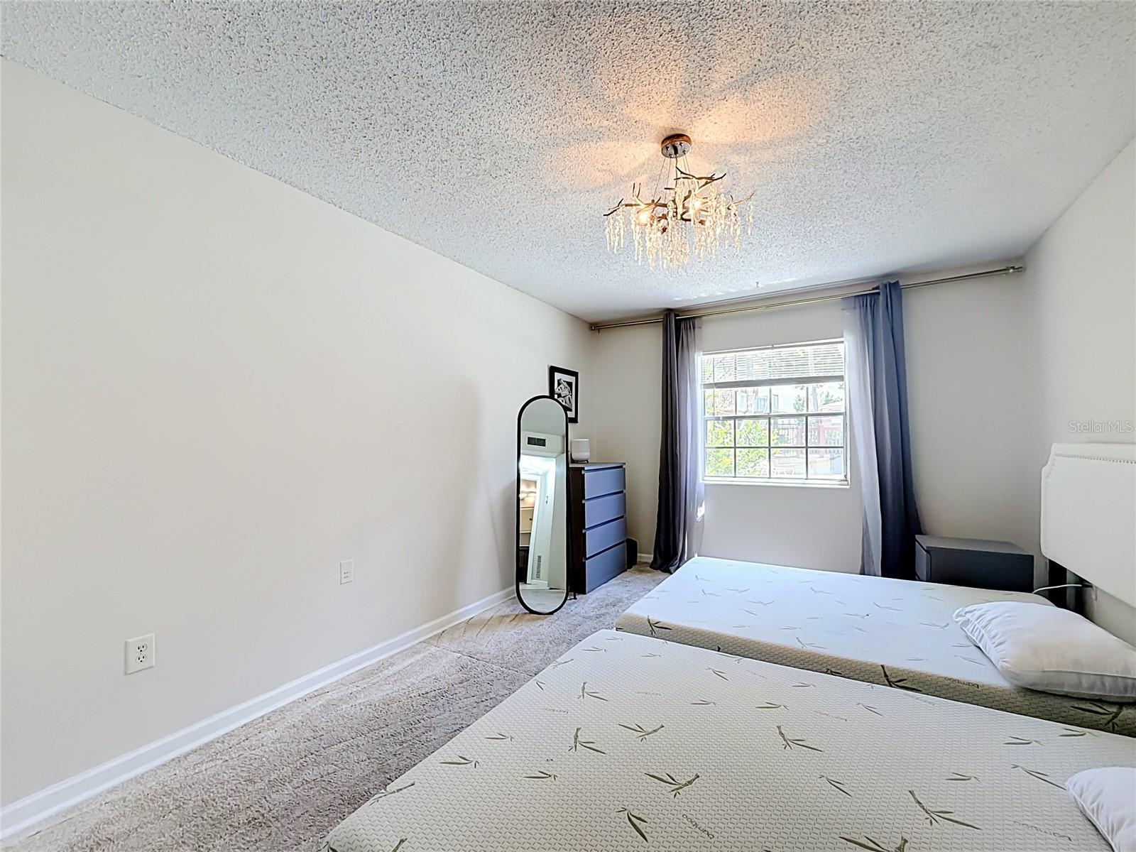 476 Banyon Tree Cir #104 Property Photo 19