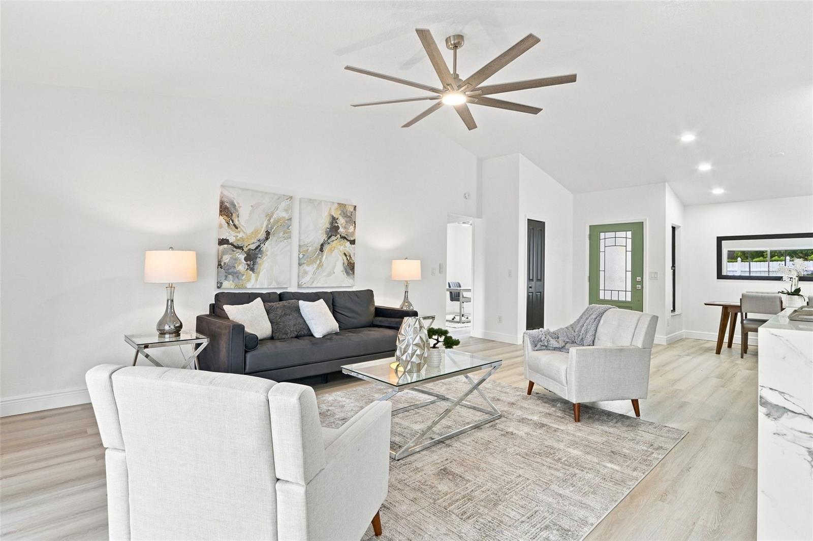 5207 Desmond Ln Property Photo 15
