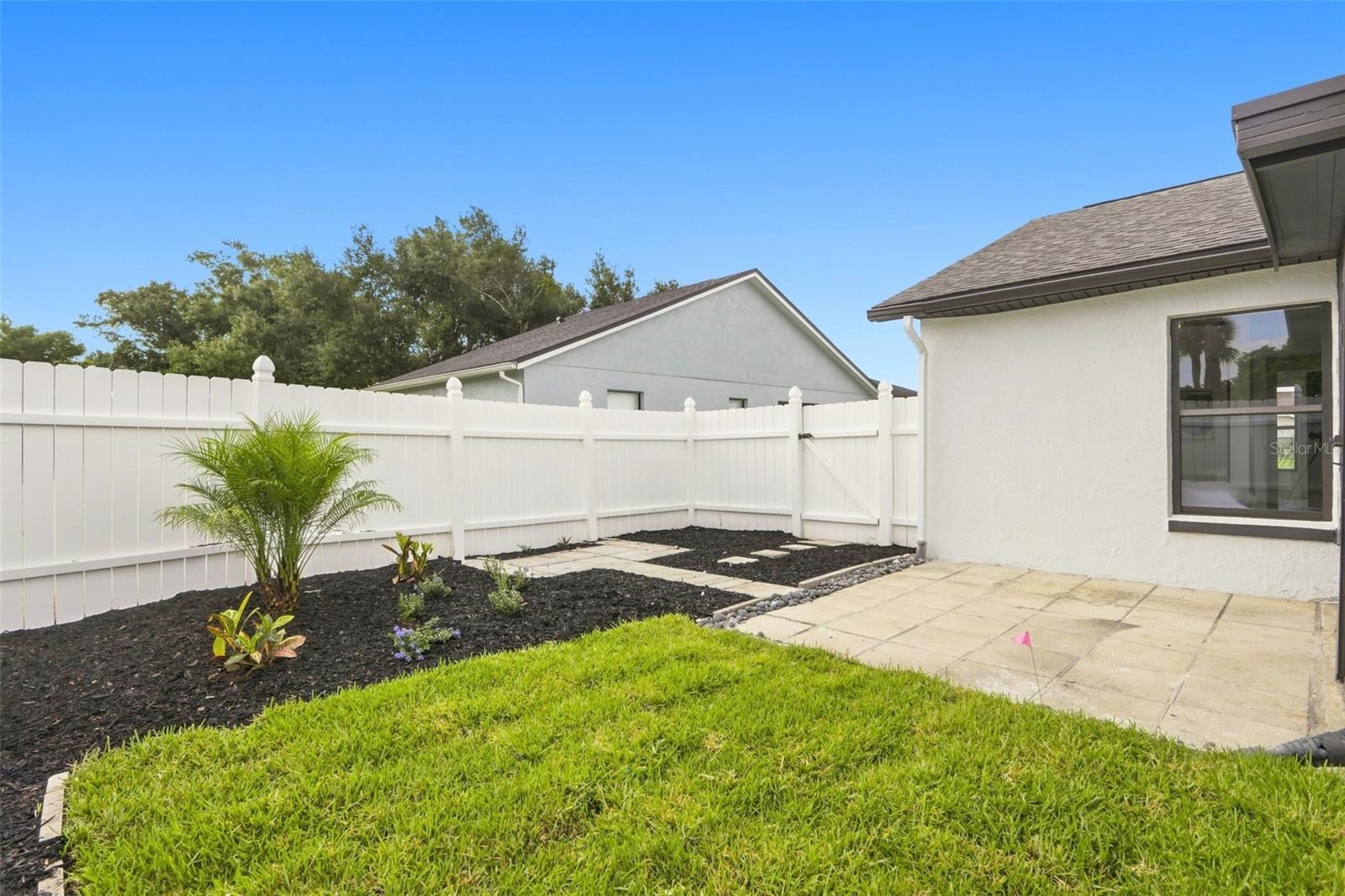 5207 Desmond Ln Property Photo 39