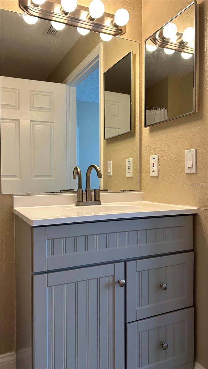 13102 Mulberry Park Dr #934 Property Photo 8