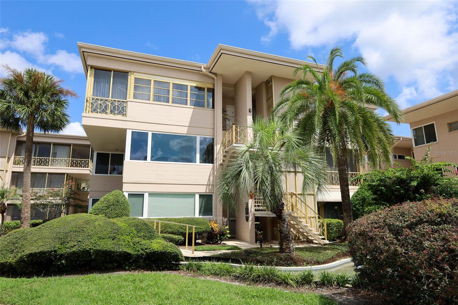 311 E Morse Blvd #4-5 Property Photo 1