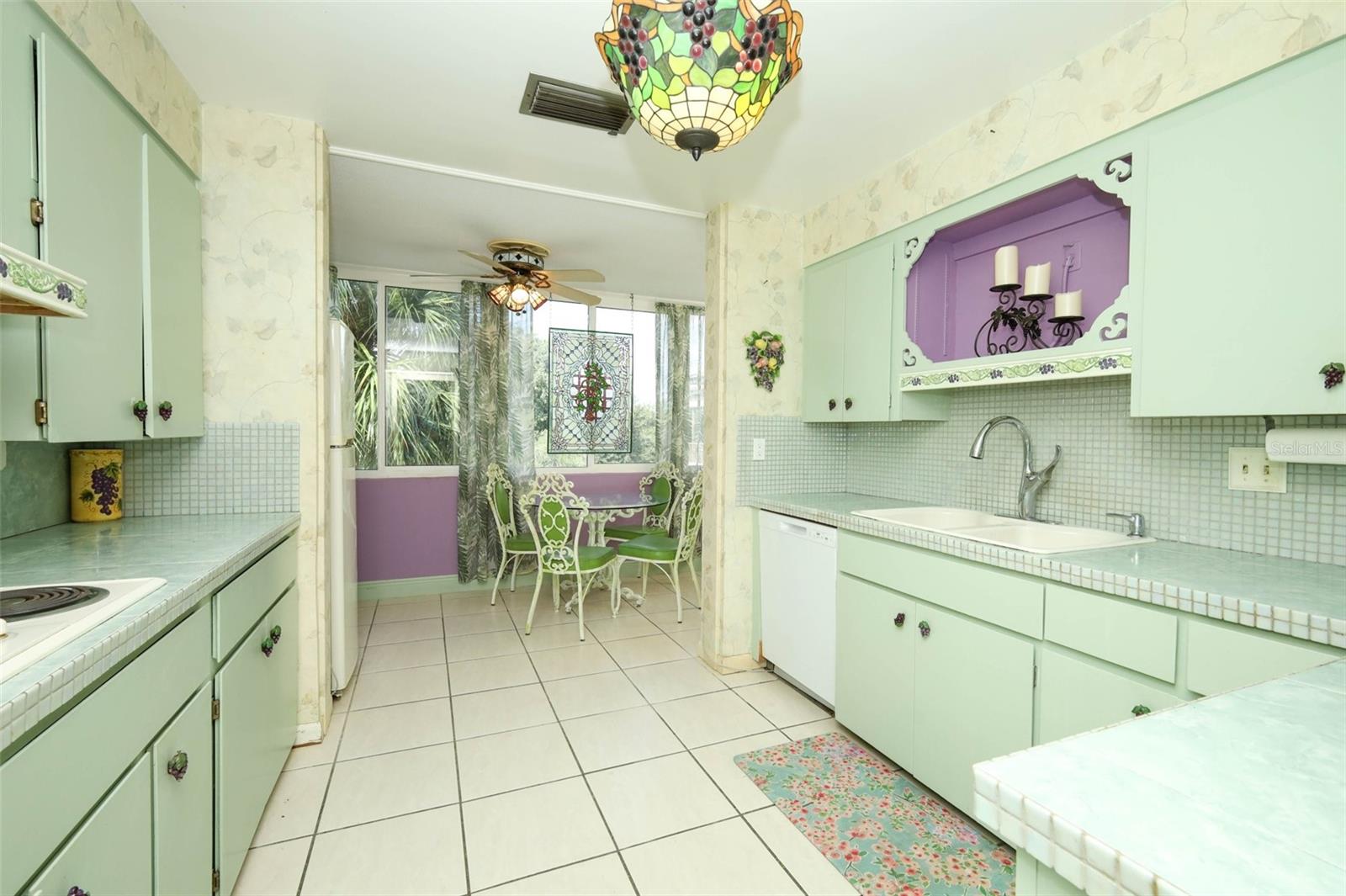 311 E Morse Blvd #4-5 Property Photo 12
