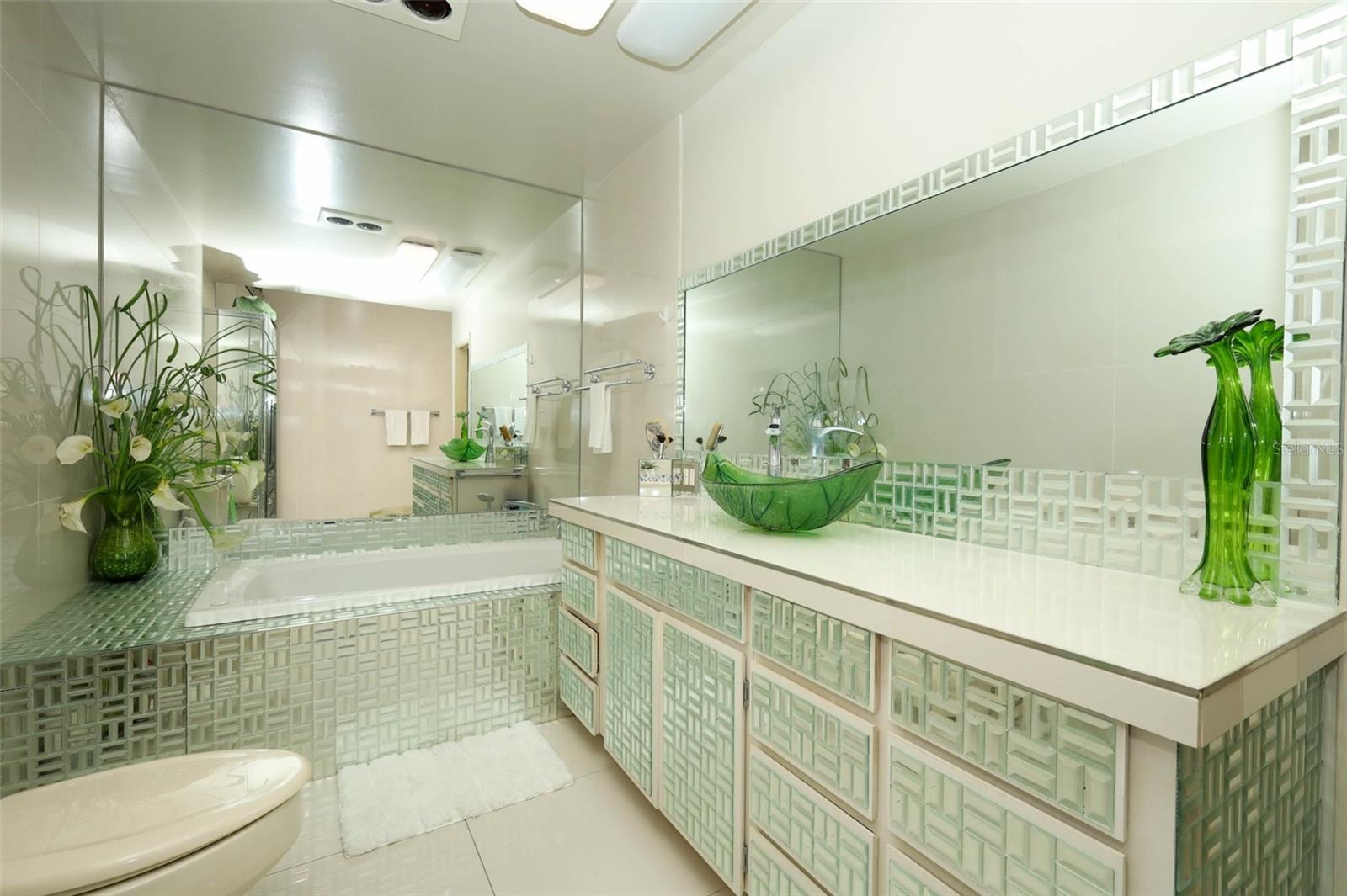 311 E Morse Blvd #4-5 Property Photo 23