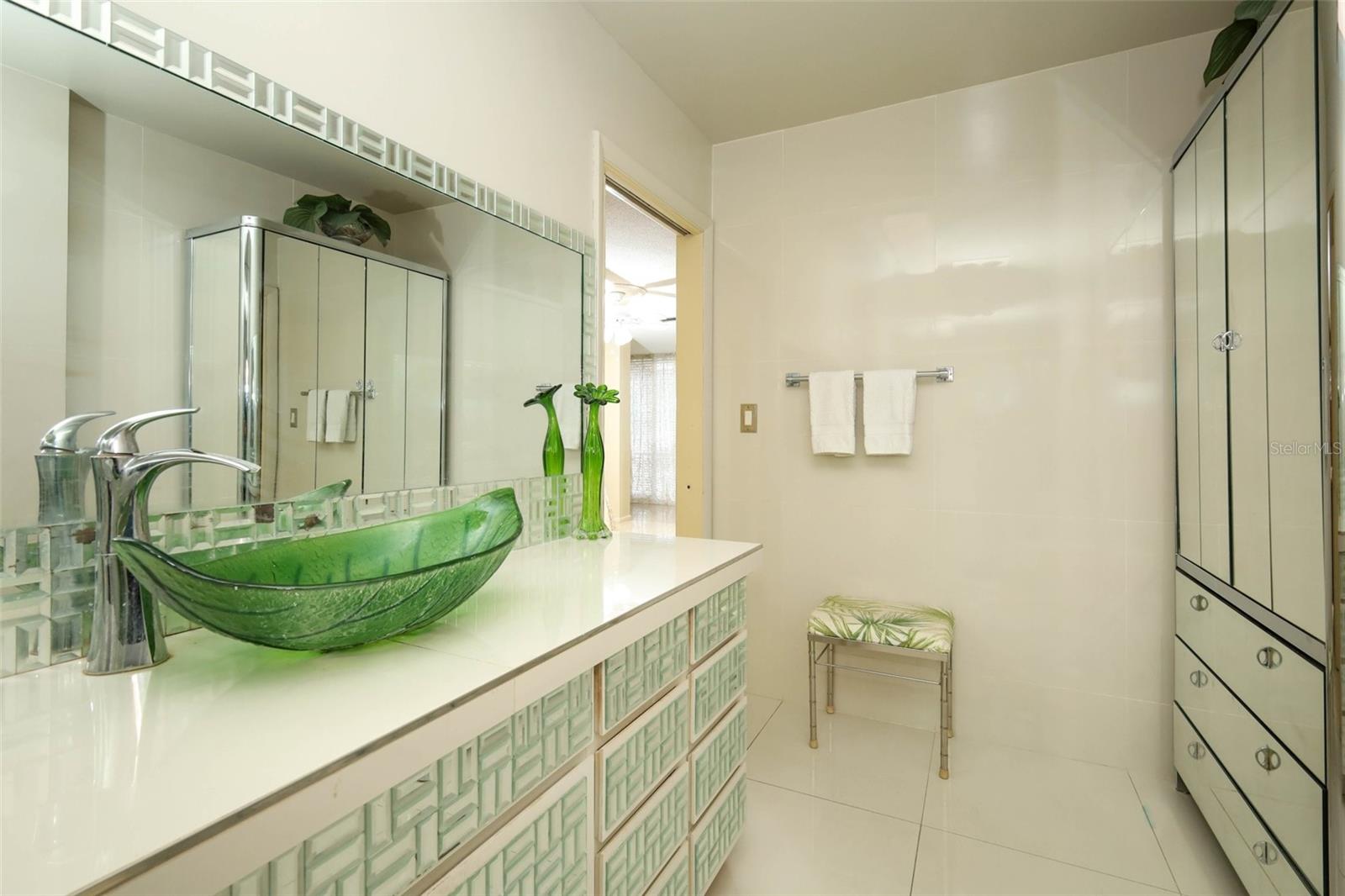 311 E Morse Blvd #4-5 Property Photo 24