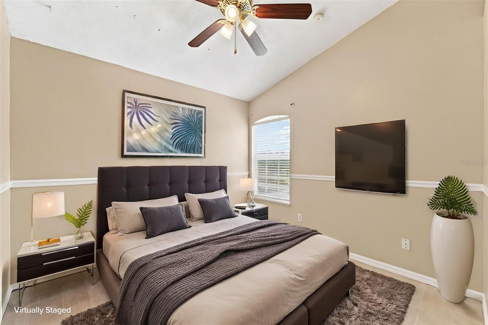 2411 Parsons Pond Cir Property Photo 12