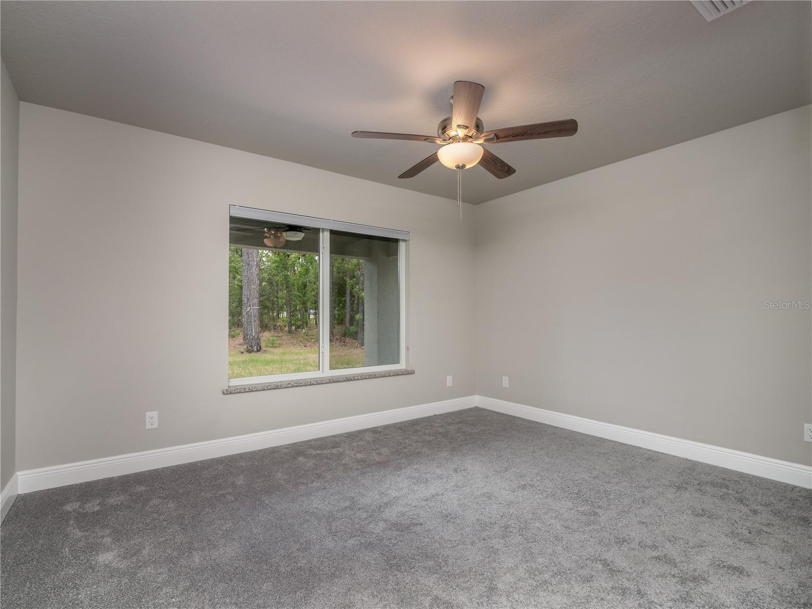 696 Marion Oaks Trl Property Photo 16