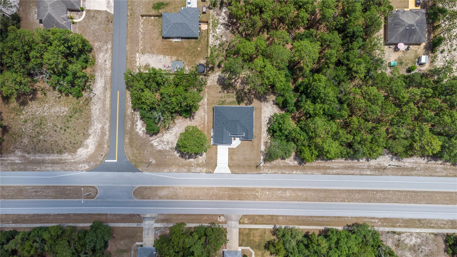696 Marion Oaks Trl Property Photo 45
