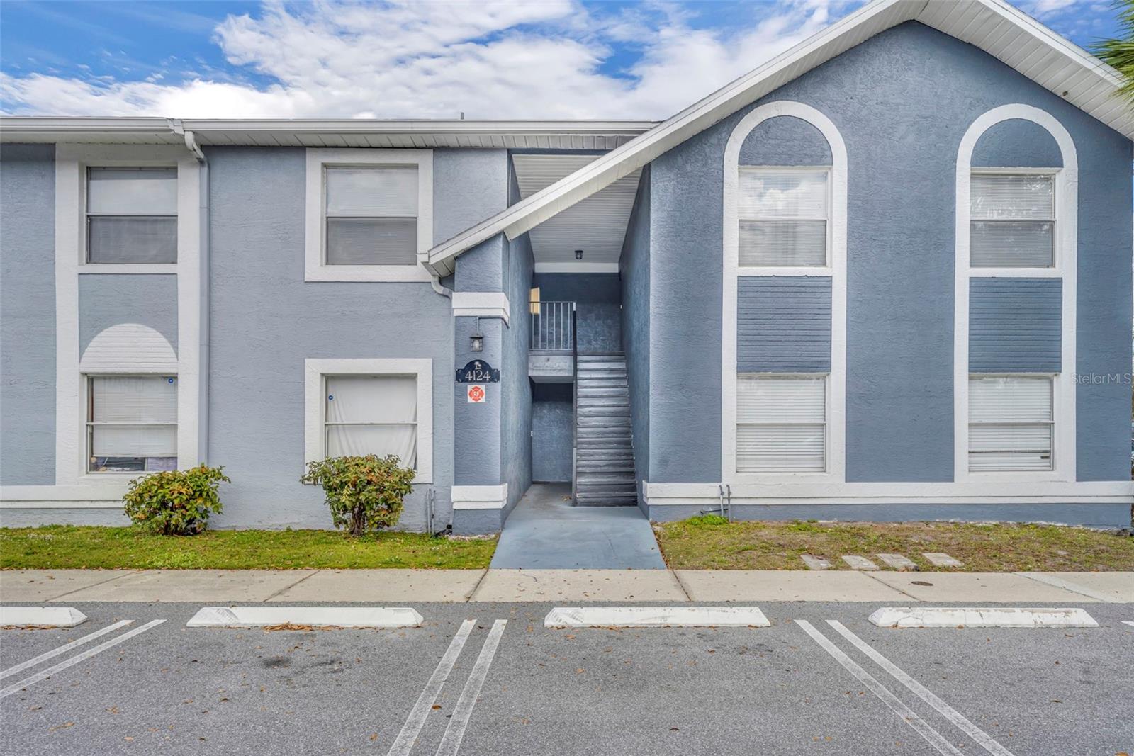 4124 Pershing Pointe Pl #4 Property Photo 1