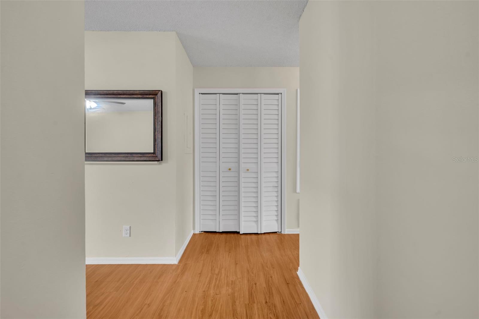 4124 Pershing Pointe Pl #4 Property Photo 4