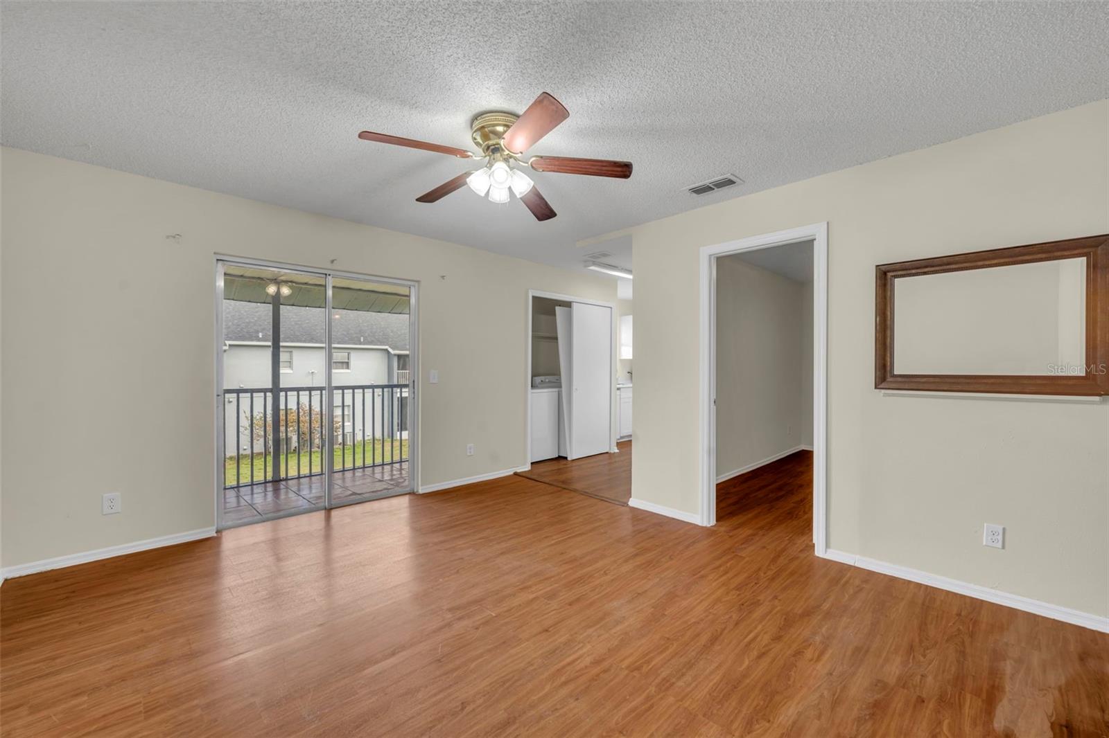 4124 Pershing Pointe Pl #4 Property Photo 9