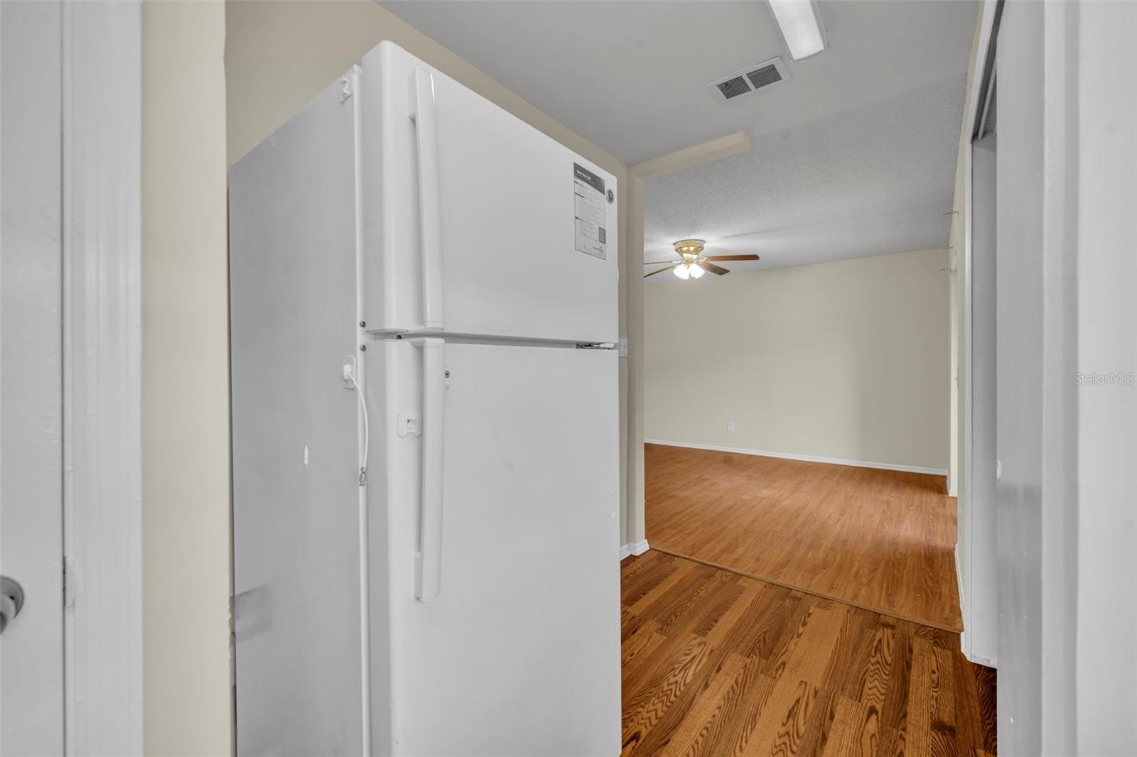 4124 Pershing Pointe Pl #4 Property Photo 14