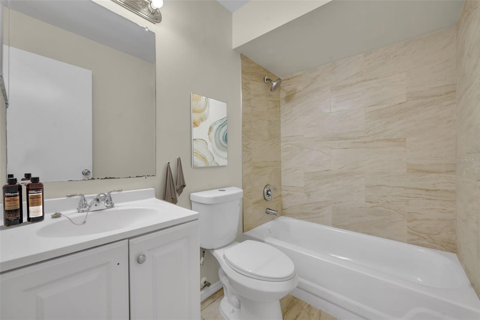 4124 Pershing Pointe Pl #4 Property Photo 26