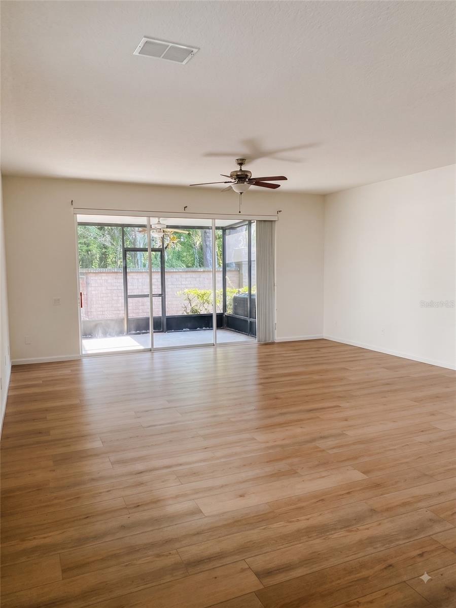 831 Enclair St #831 Property Photo 2