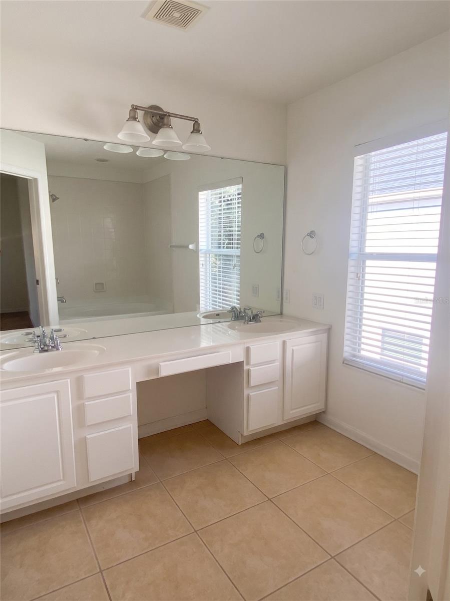 831 Enclair St #831 Property Photo 11