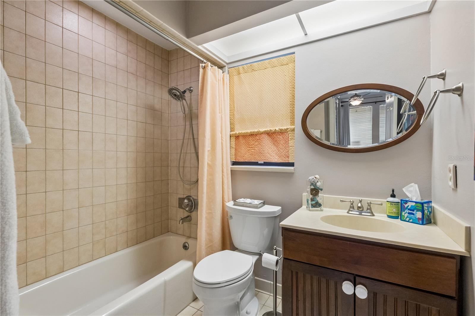 1256 Melissa Ct Property Photo 18