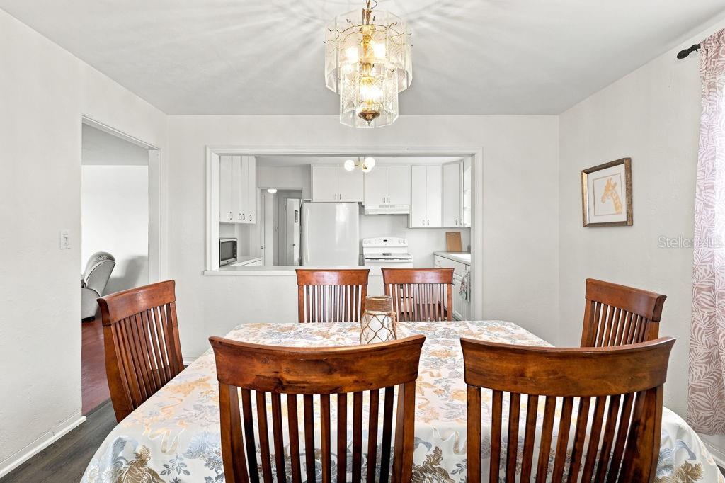 379 Morningside Ave Property Photo 16