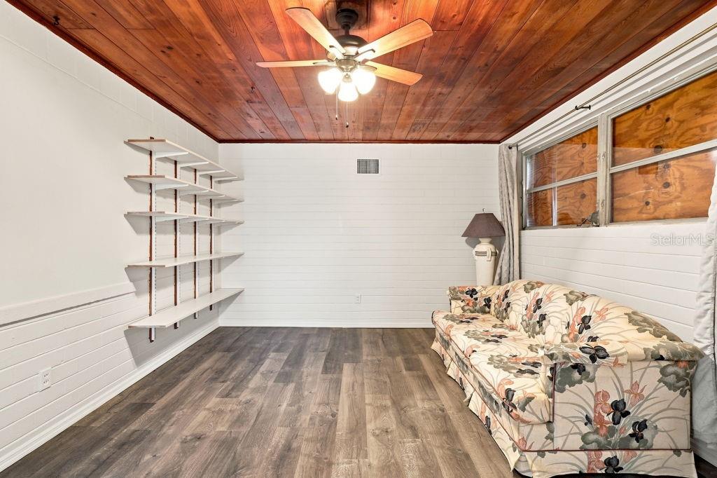379 Morningside Ave Property Photo 30