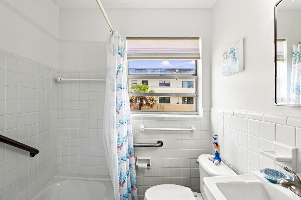 379 Morningside Ave Property Photo 33