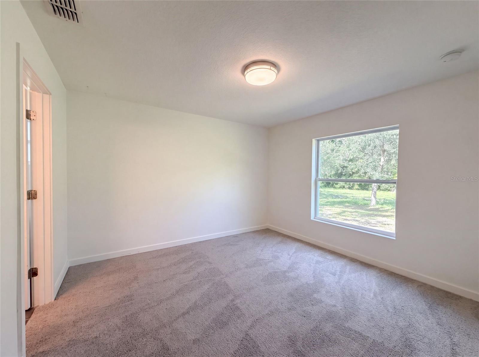 2840 S Shade Ave Property Photo 12