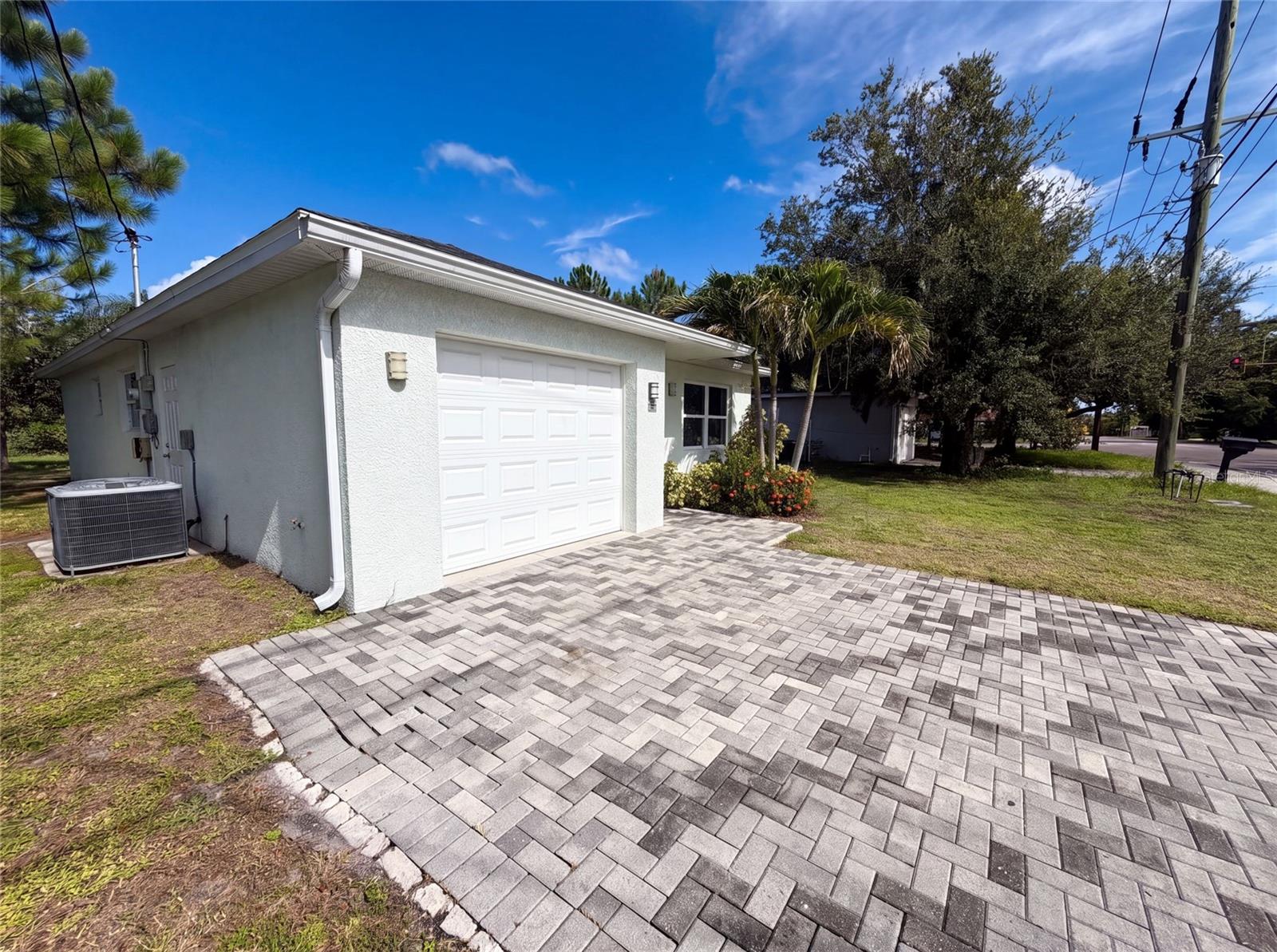 2840 S Shade Ave Property Photo 18