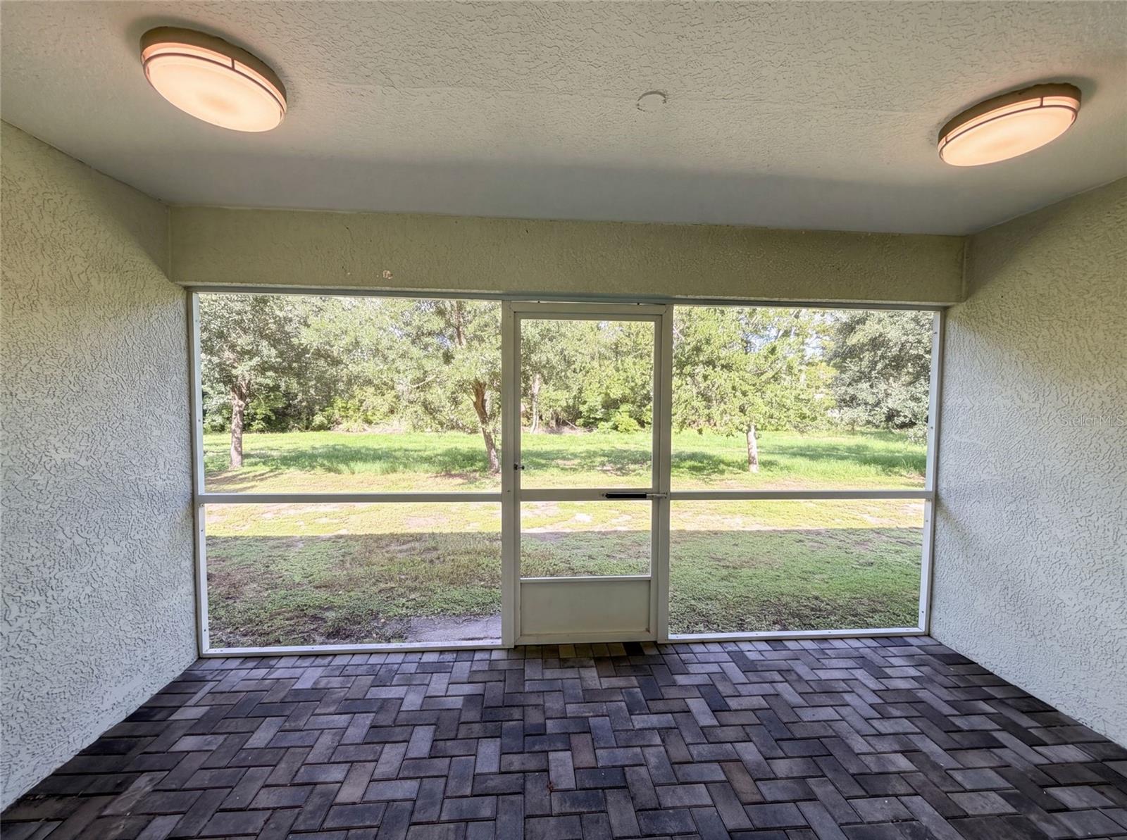 2840 S Shade Ave Property Photo 20