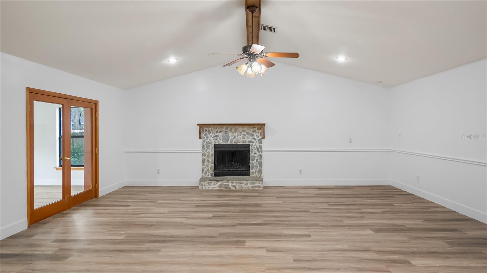 901 Cutler Rd Property Photo 13