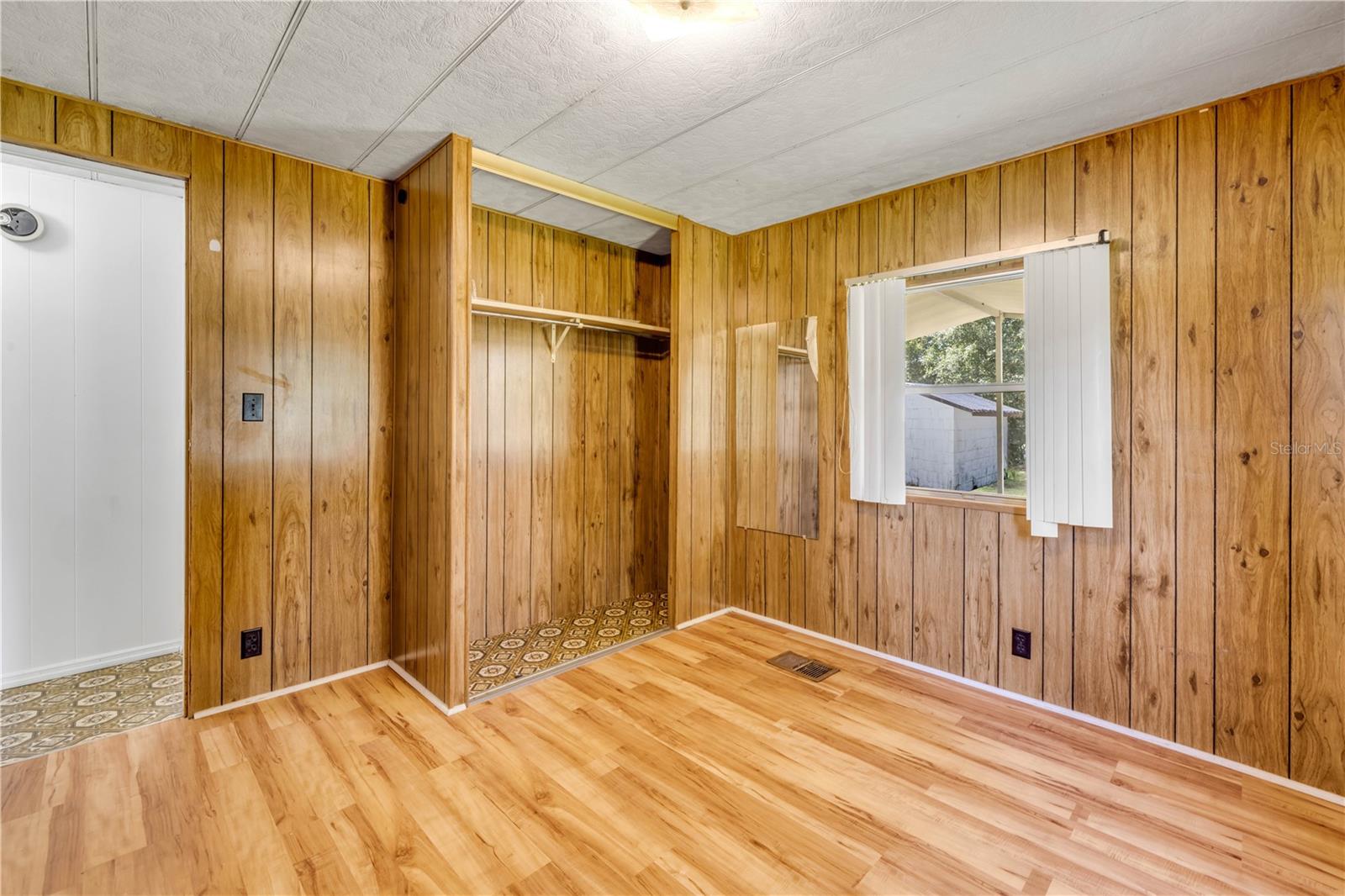 41348 Deer St Property Photo 20