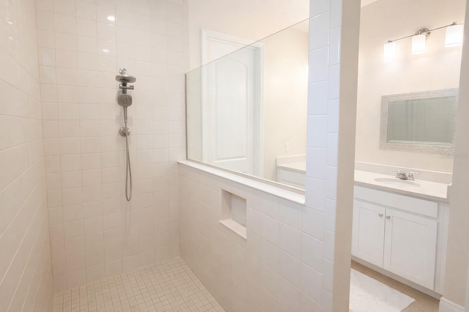 9241 Patrimonio Loop Property Photo 43