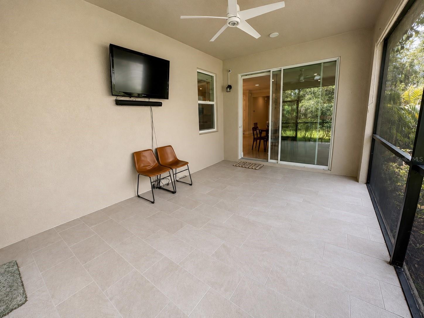 9241 Patrimonio Loop Property Photo 47