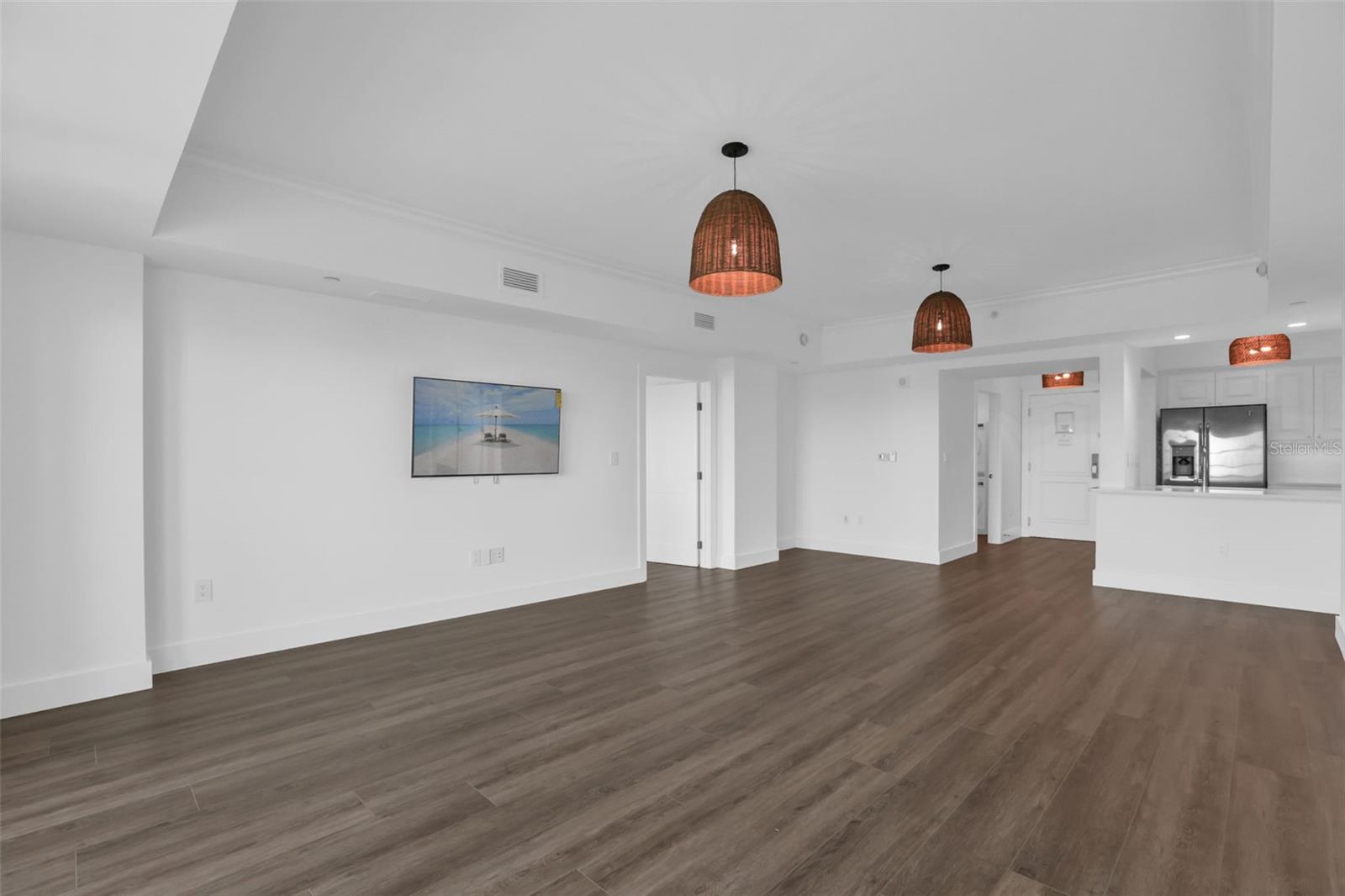 7593 Gathering Dr #707 Property Photo 12