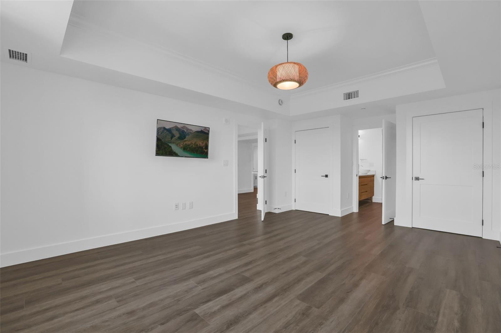7593 Gathering Dr #707 Property Photo 22