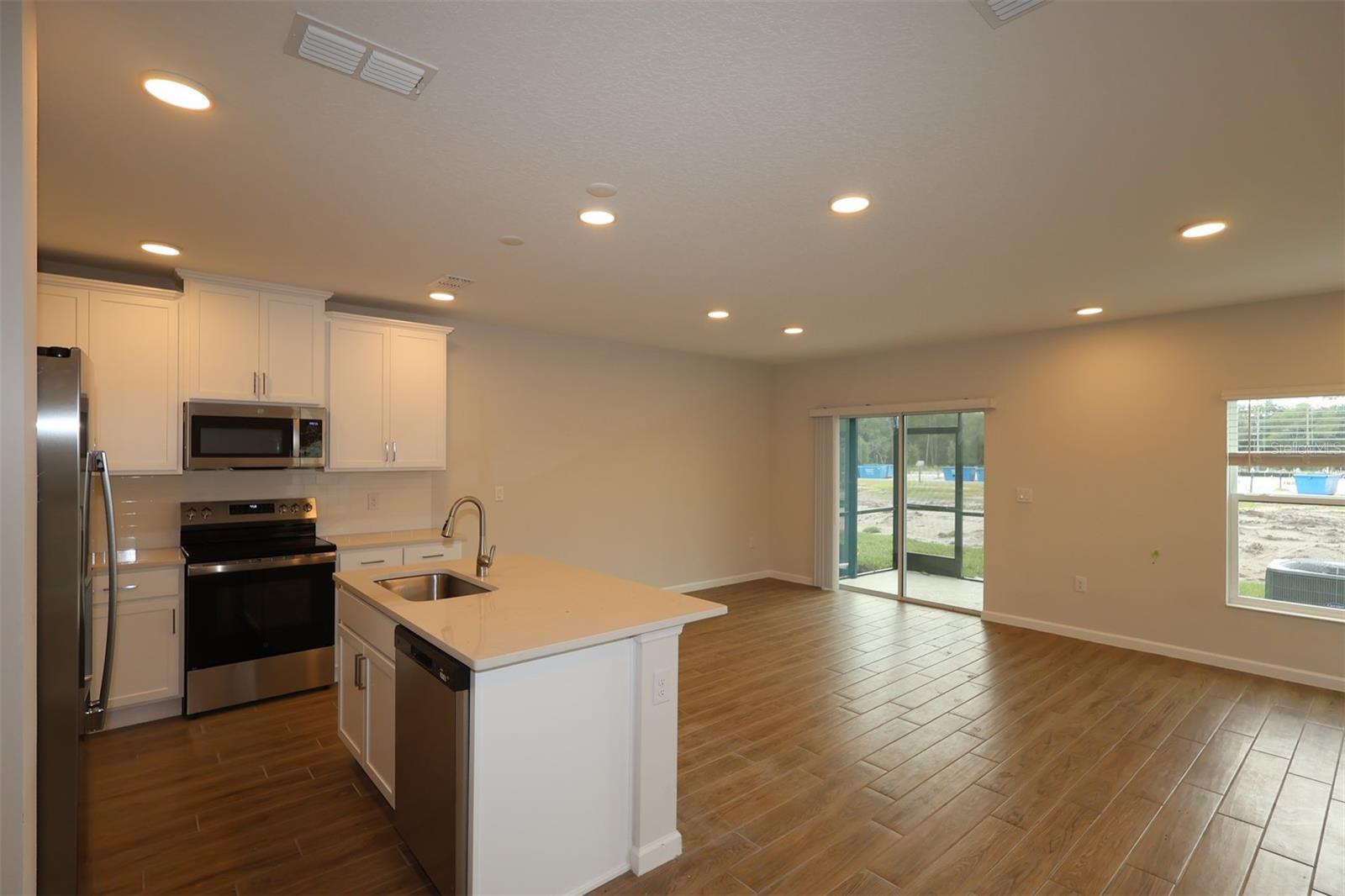 6100 Fellow Wagon Way Property Photo 5