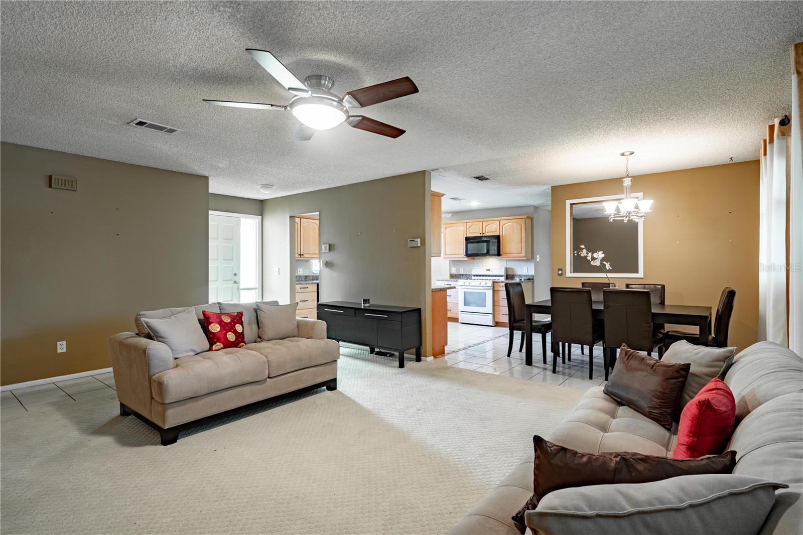 108 Brier Patch Ct Property Photo 3