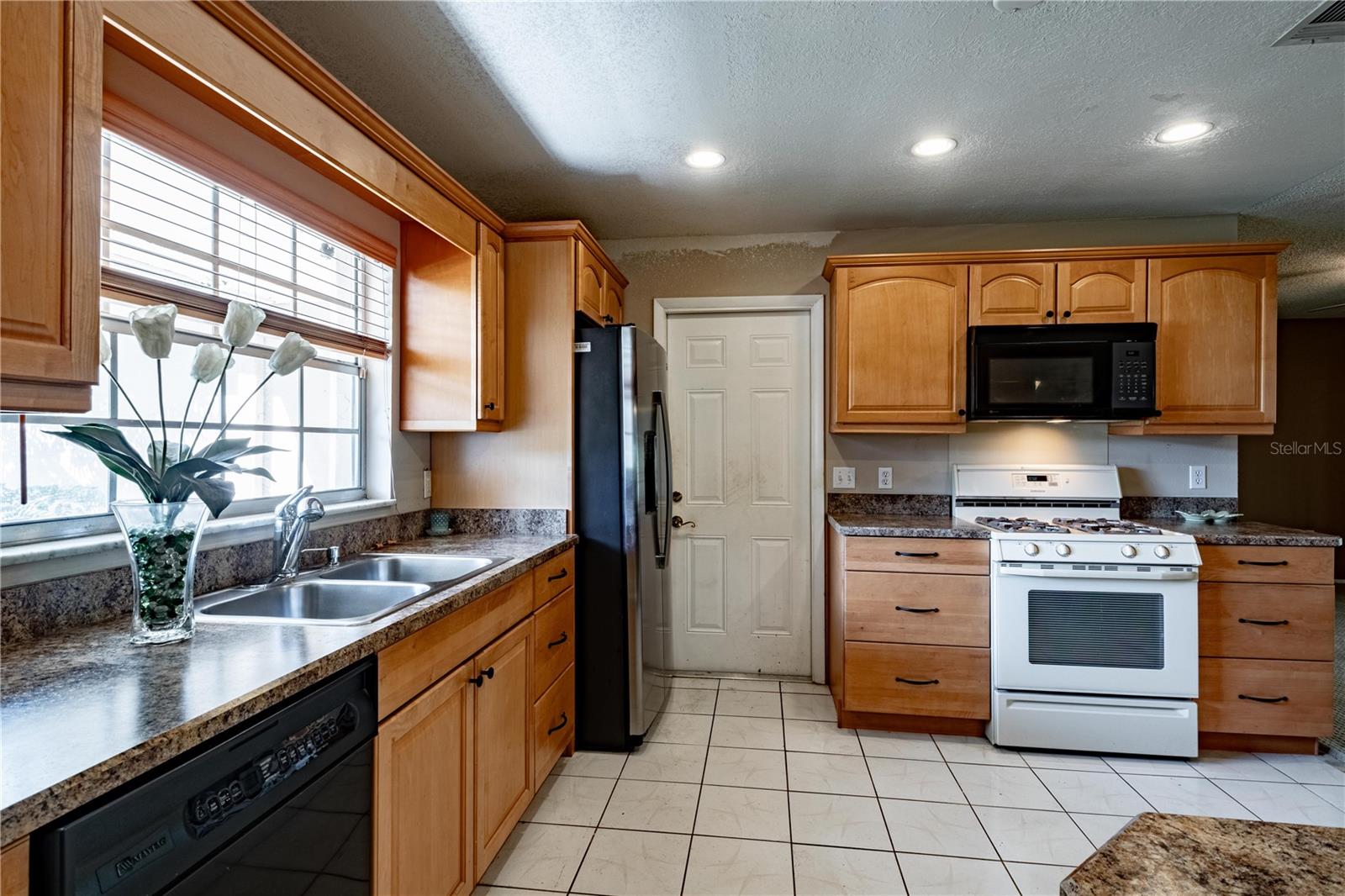 108 Brier Patch Ct Property Photo 7
