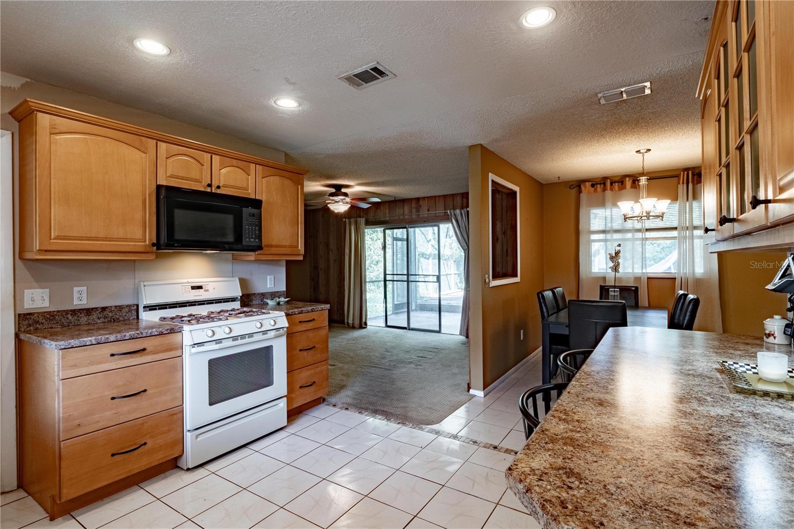 108 Brier Patch Ct Property Photo 8