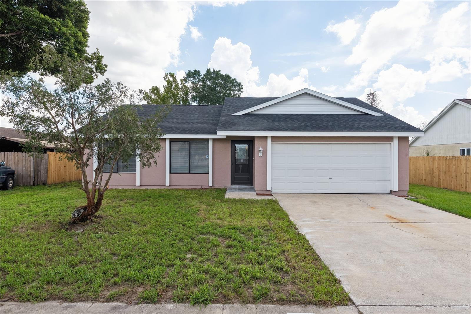 5588 Garden Grove Cir Property Photo 1