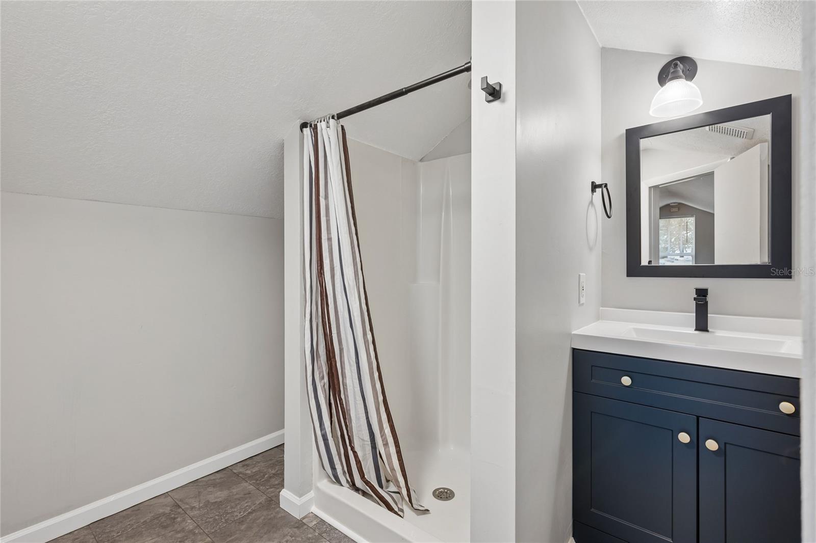 809 N Hyer Ave Property Photo 11