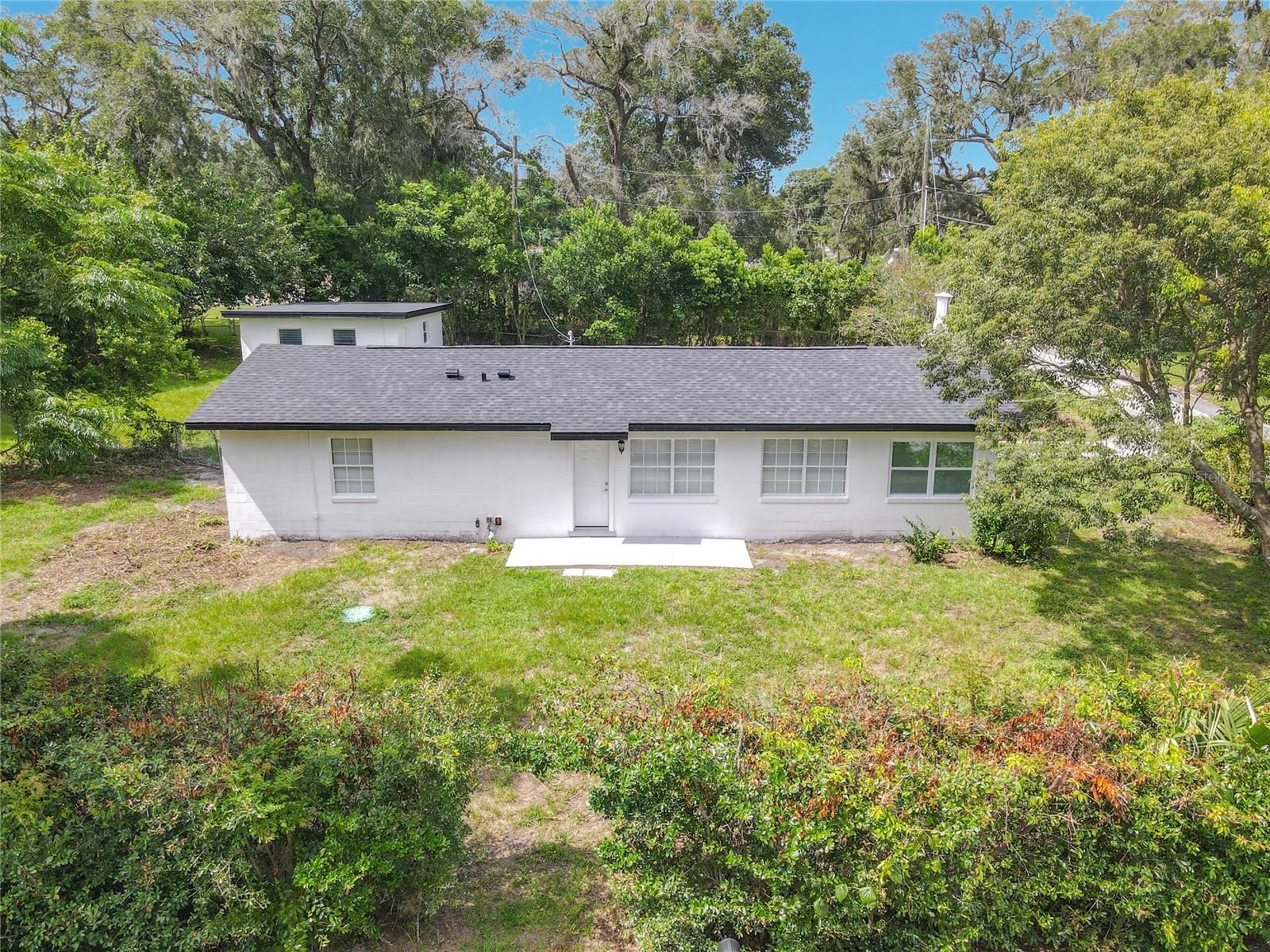 303 Lake Gertie Rd Property Photo 3