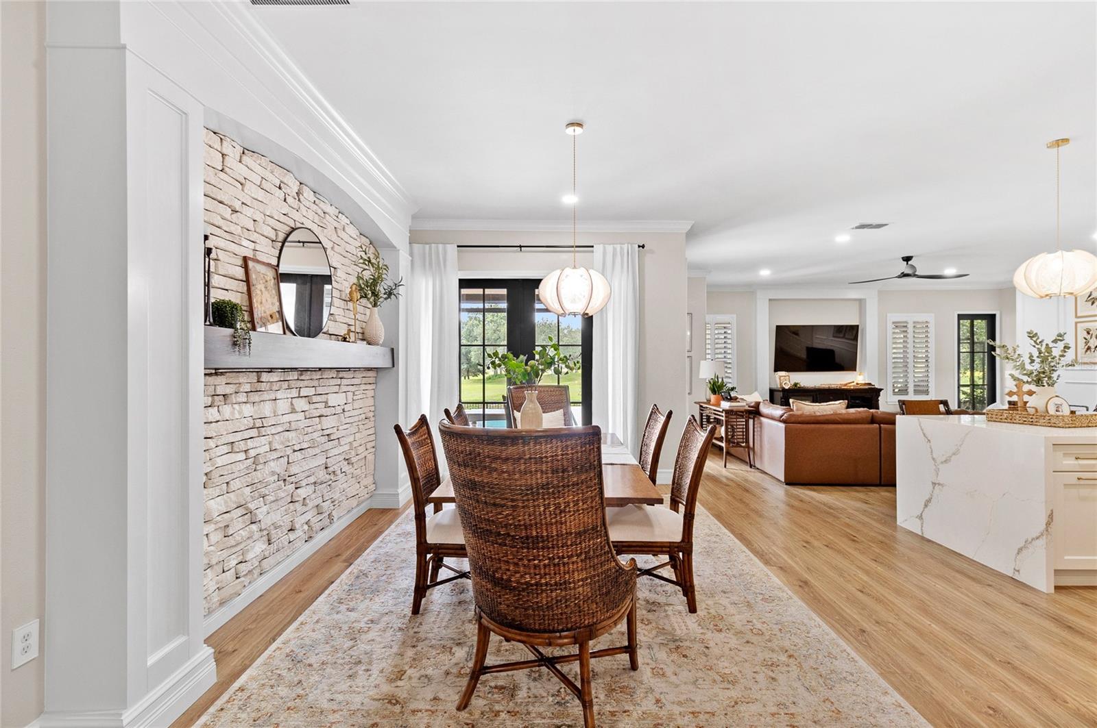 25834 Feather Ridge Ln Property Photo 14