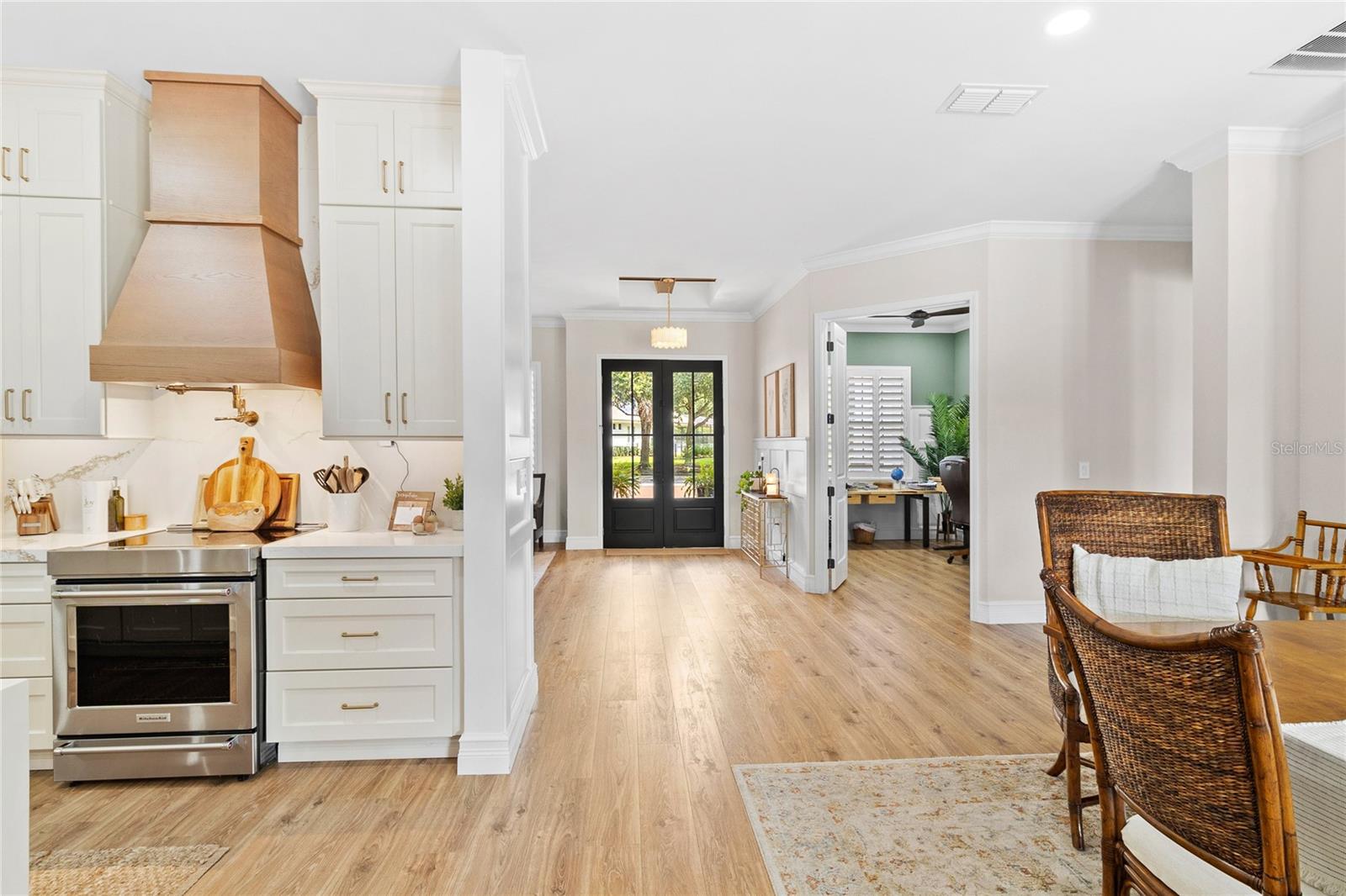 25834 Feather Ridge Ln Property Photo 15