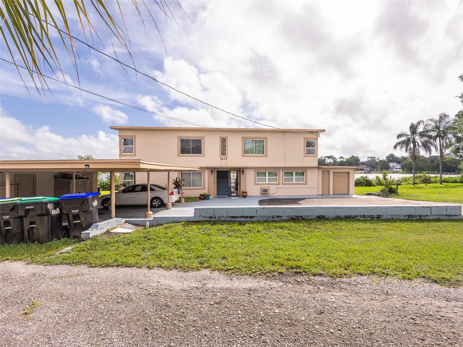 3637 N Orange Blossom Trl Property Photo 4