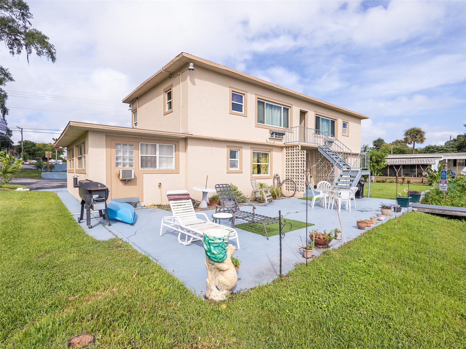 3637 N Orange Blossom Trl Property Photo 11