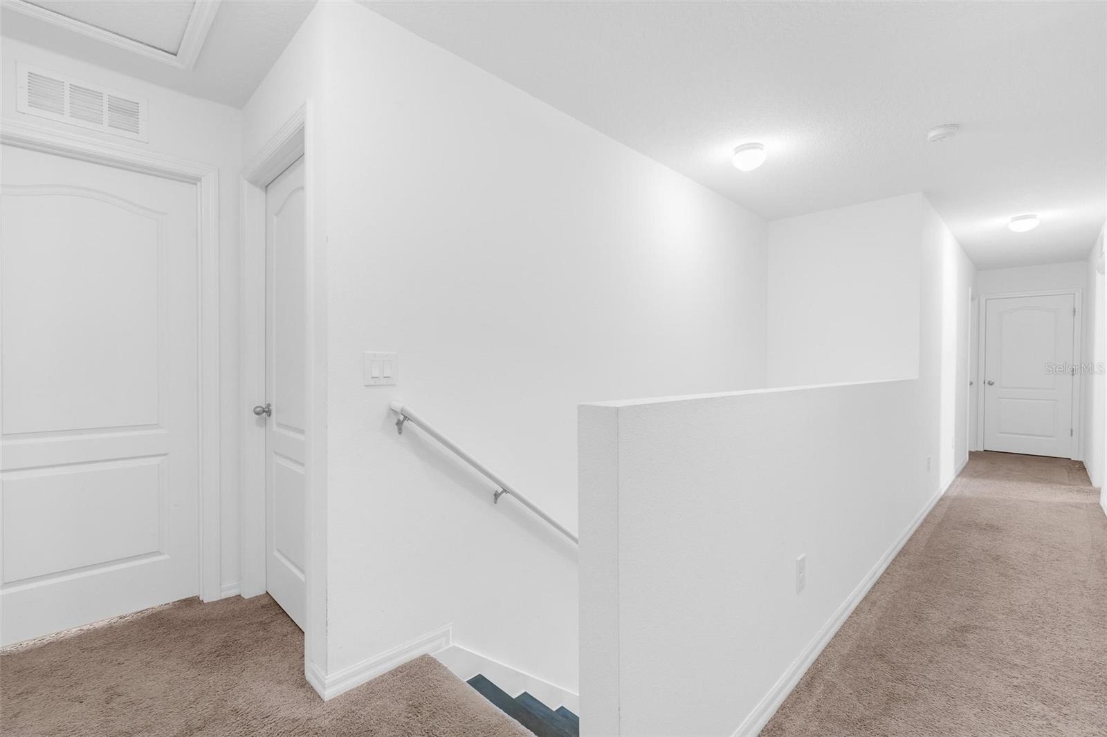 16610 Broadford Ln Property Photo 15