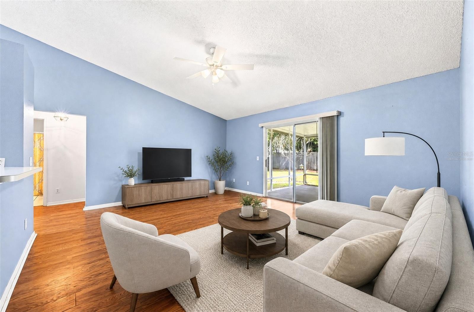 14411 Desilu Dr Property Photo 4