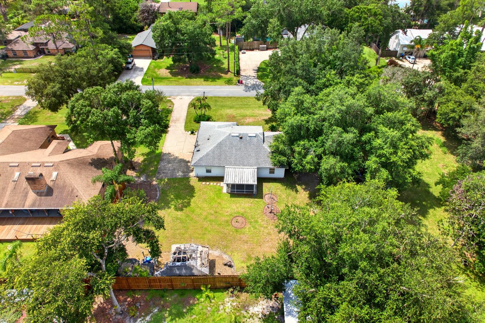 14411 Desilu Dr Property Photo 29