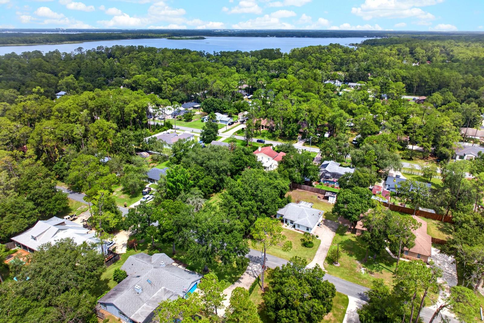14411 Desilu Dr Property Photo 30