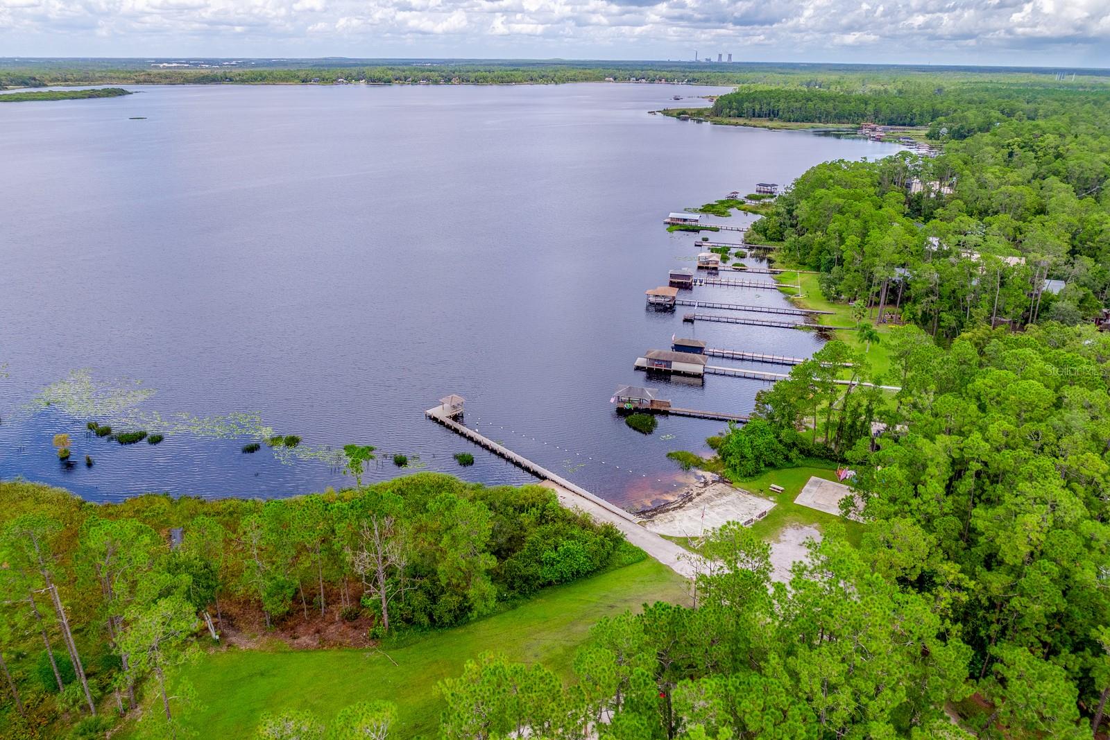 14411 Desilu Dr Property Photo 33